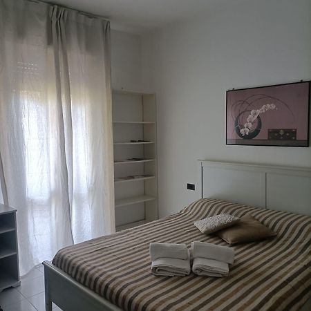 Milano For Guest - Simonetta Apartment Porta Vittoria מילאנו חדר תמונה